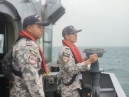 ทัพเรือภาคที่ ๒ ทำการลาดตระเวนร่วมระหว่างกองทัพเรือ - กองทัพเรือมาเลเซีย ณ พื้นที่รอยต่อเขตแดนทางทะเลของทั้งสองประเทศ ด้านฝั่งอ่าวไทย (ด้านนราธิวาส กลันตัน) 